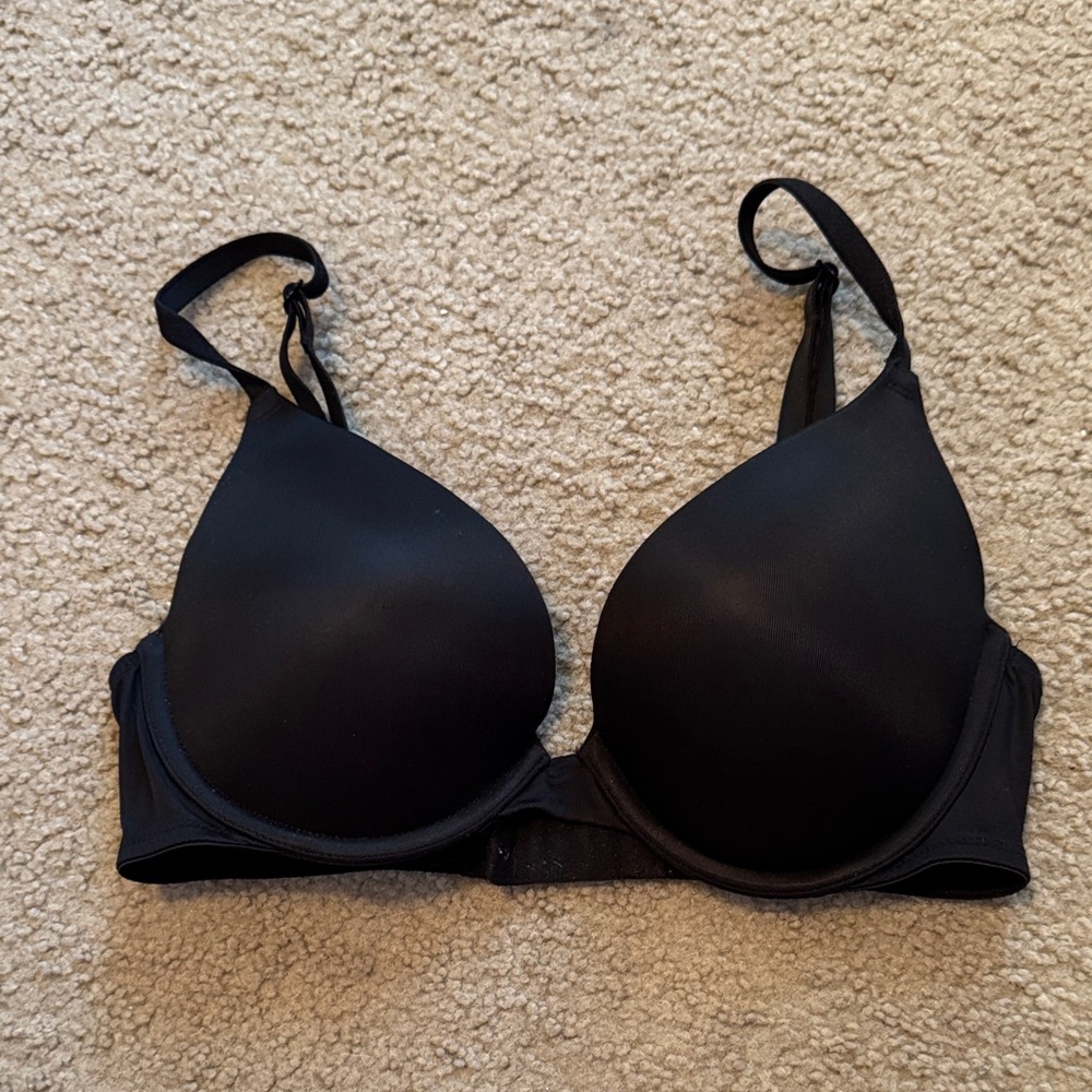 PINK Victoria's Secret Classic Black Bra